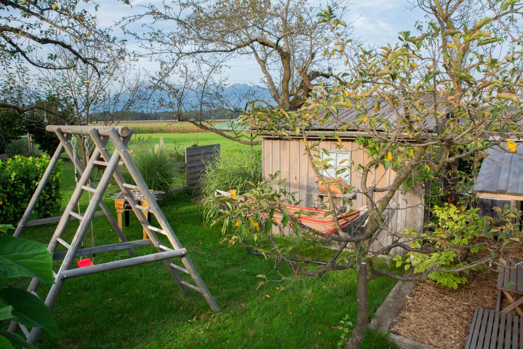 فيلا Glamping With A View Smlednik المظهر الخارجي الصورة